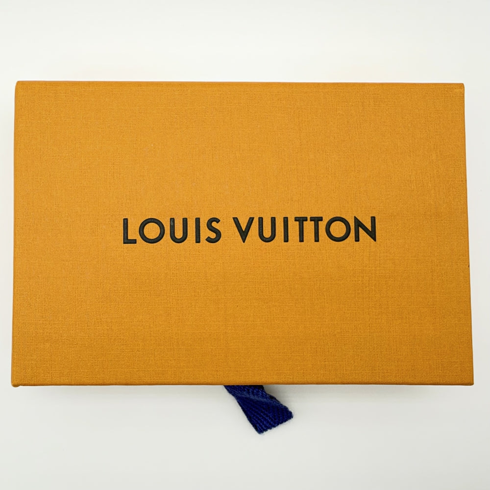 LOUIS VUITTON ルイヴィトン カードケース モノグラムアンプラント ポルトカルトLVチャーム パスケース M27888 モノグラムアンプラント ピンク ゴールド金具 レディース【中古品】