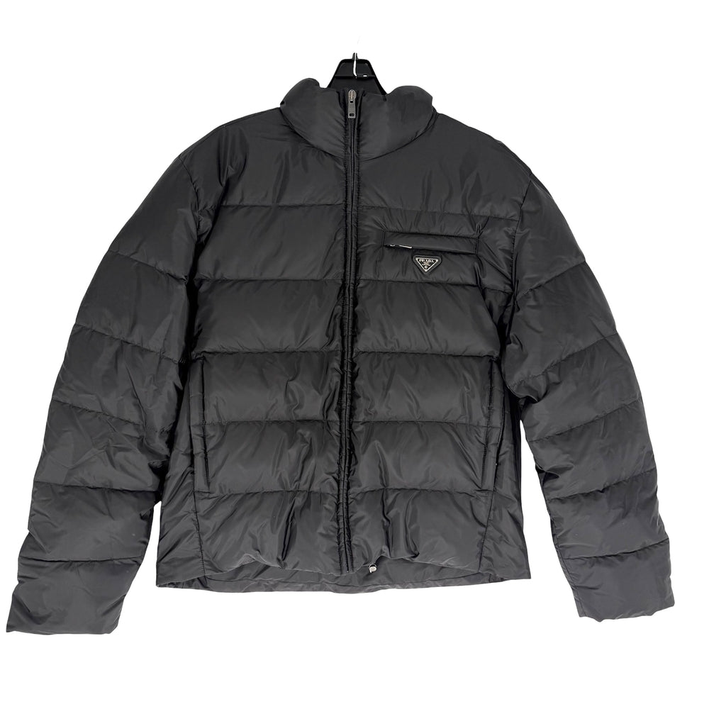 PRADA プラダ ダウンジャケット アウター トライアングルロゴ 50 ブラック 黒 シルバー金具 冬 ナイロン メンズ【中古品】