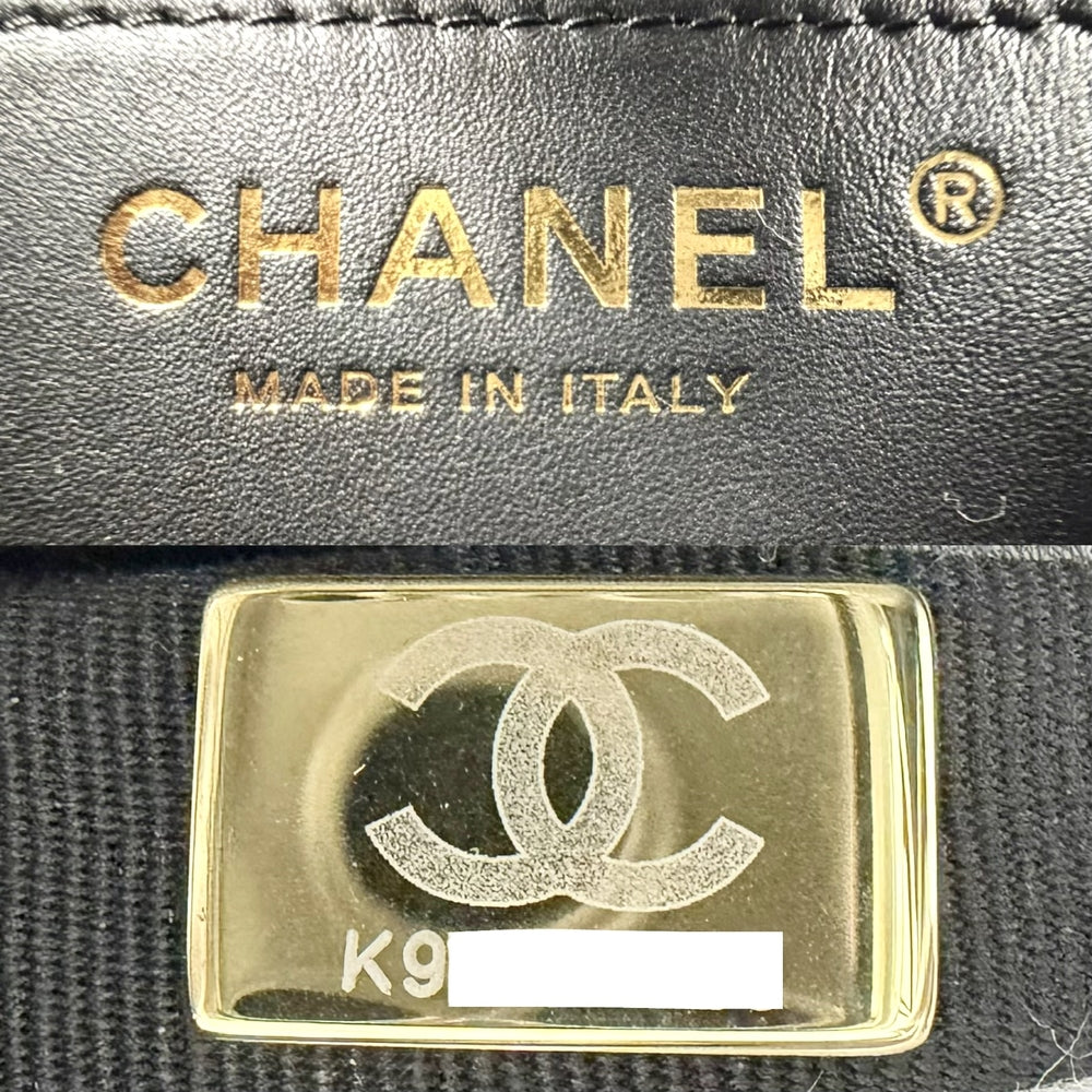 CHANEL シャネル ショルダーバッグ スモールフラップバッグ ココマーク キャビアスキン レザー ブラック 黒 ゴールド金具 レディース【中古品】
